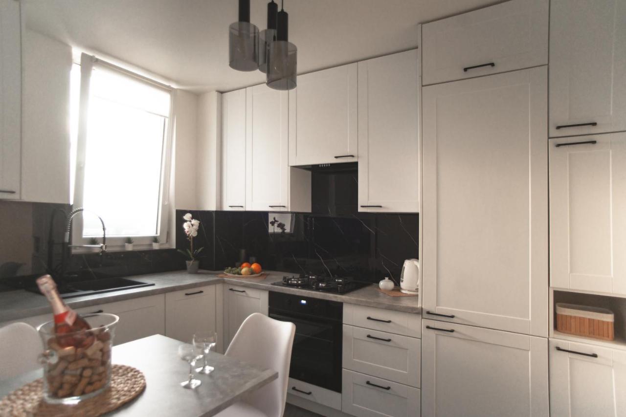 Apartament Panorama Warschau Buitenkant foto